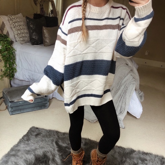 Sweaters - oversized cream knit